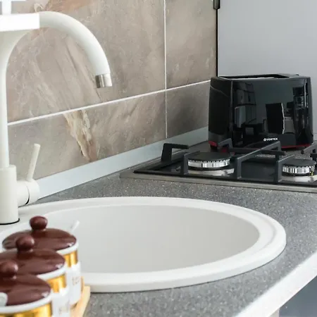 Апартаменты Apartament Alezzi Black&white 3 *